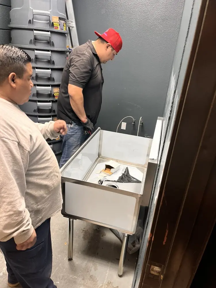 Commercial plumbing and sink installation in Del Monte Village